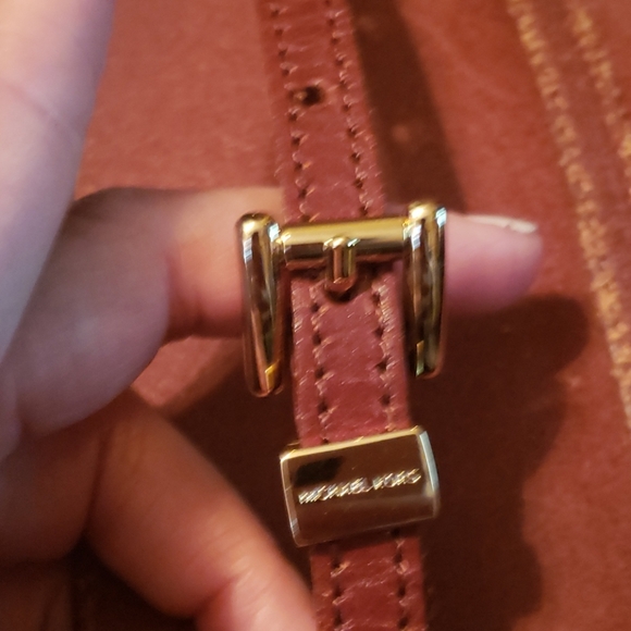 MICHAEL KORS REAL GENUINE LEATHER BELT BAG EUC - Picture 8 of 11